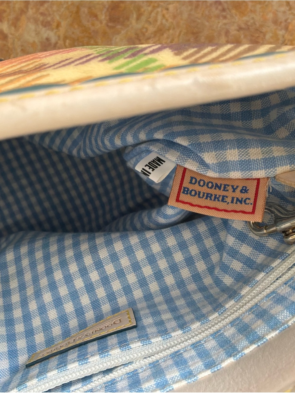 Dooney & Bourke Y2K Vintage Pastel Rainbow Tartan Plaid Bucket Bag Scalloped - Picture 10 of 16